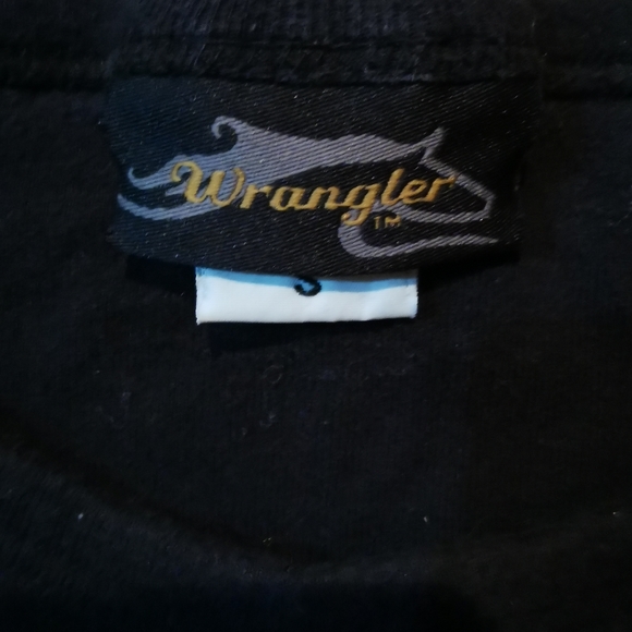 T-shirt.  3/$10 - Picture 2 of 4